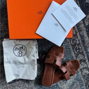 Hermes Oran Classic H sandals